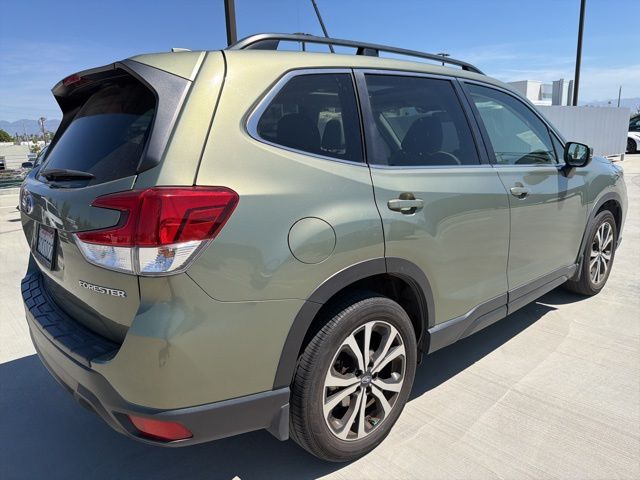 2020 Subaru Forester Limited photo 2