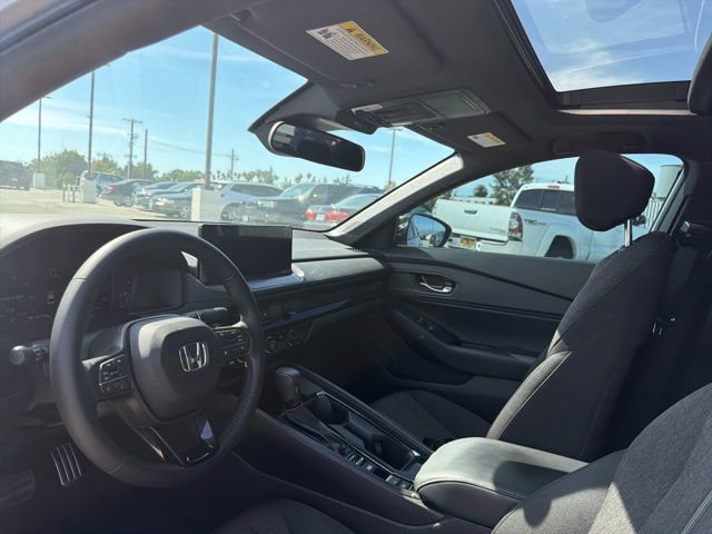 2024 Honda Accord Hybrid Sport photo 3