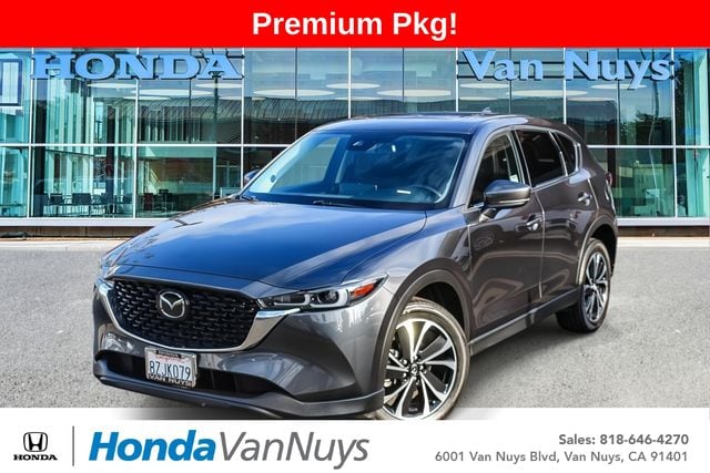 2022 Mazda CX-5 S Premium package Auto AWD's photo