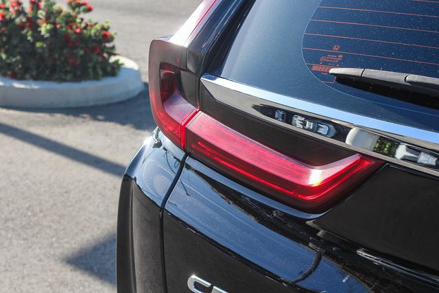 2019 Honda CR-V LX photo 3