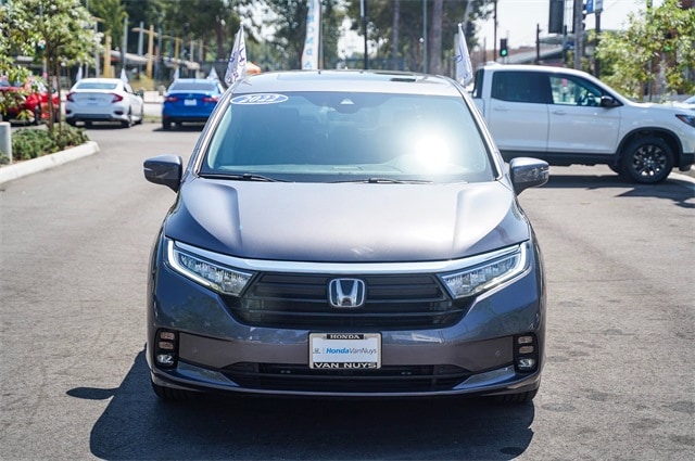 Used 2022 Honda Odyssey Touring with VIN 5FNRL6H81NB008077 for sale in Van Nuys, CA