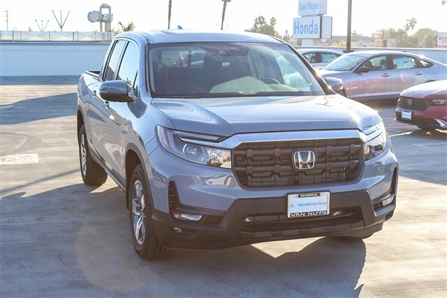 2025 Honda Ridgeline RTL photo 2