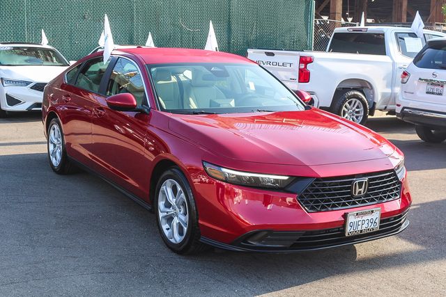 2025 Honda Accord LX photo 2