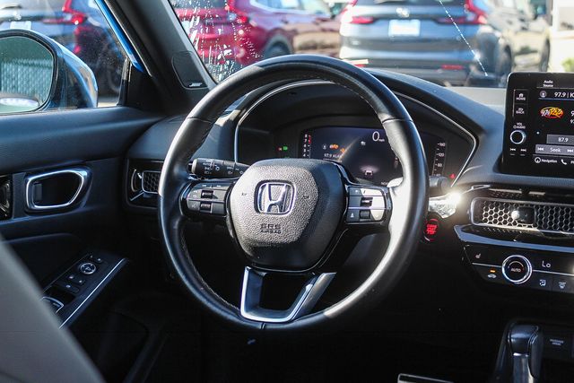 2024 Honda Civic Hatchback Sport Touring - Photo 19