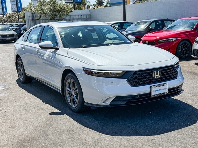 2025 Honda Accord Hybrid EX-L photo 2
