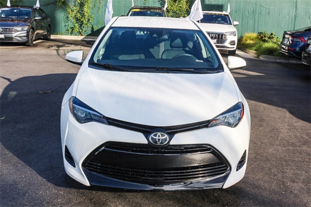 Used 2019 Toyota Corolla LE Sedan
