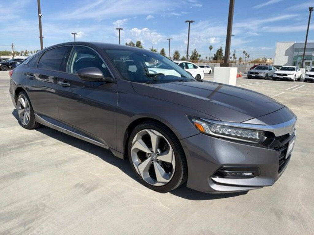Used 2018 Honda Accord Touring Sedan