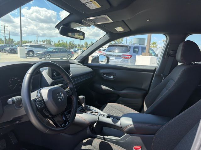 2025 Honda HR-V Sport photo 3