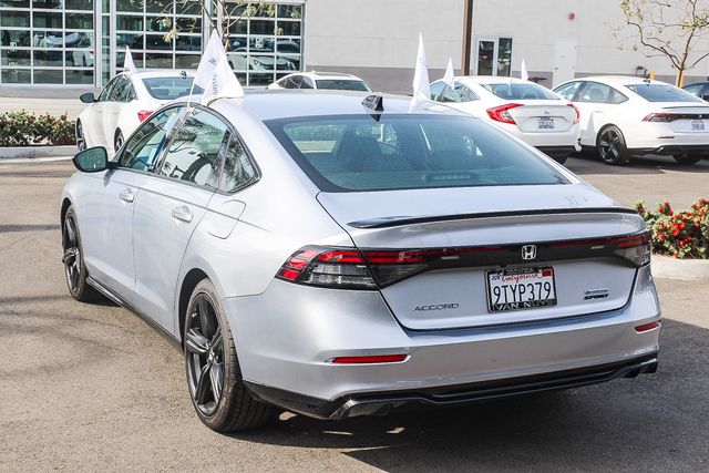 2025 Honda Accord Hybrid Sport-L photo 6
