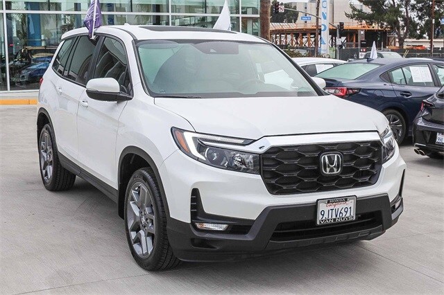 2023 Honda Passport EX-L photo 3