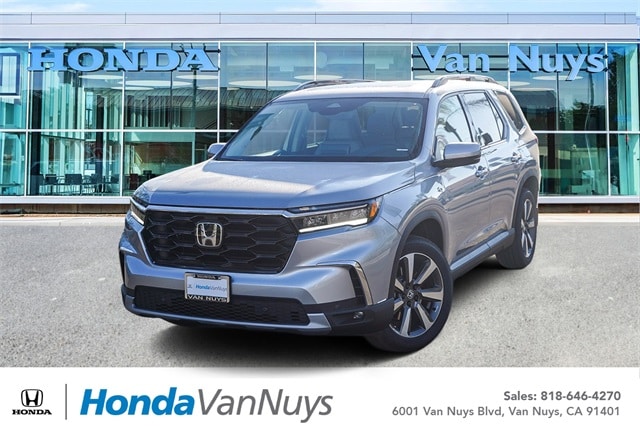 2025 Honda Pilot Touring's photo