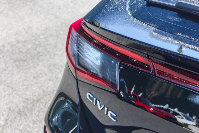 2023 Honda Civic Sport photo 3