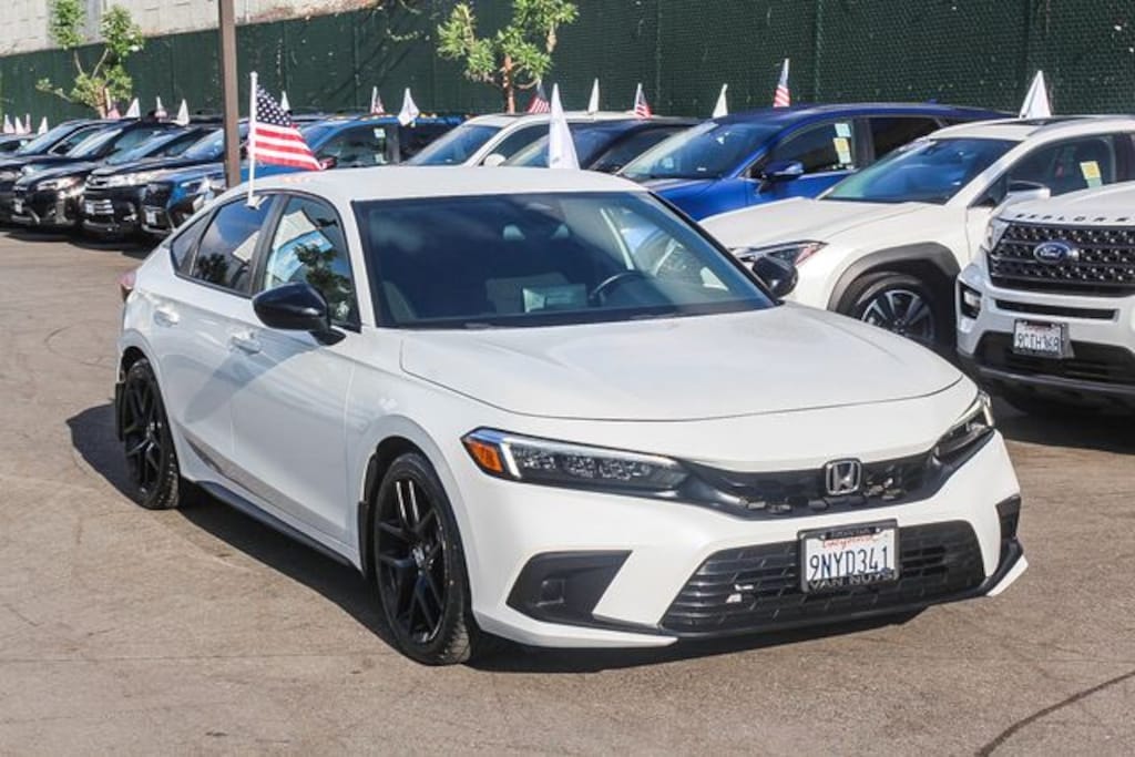 Used 2024 Honda Civic Sport Hatchback