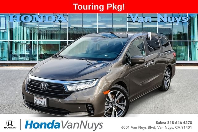 2023 Honda Odyssey Touring's photo