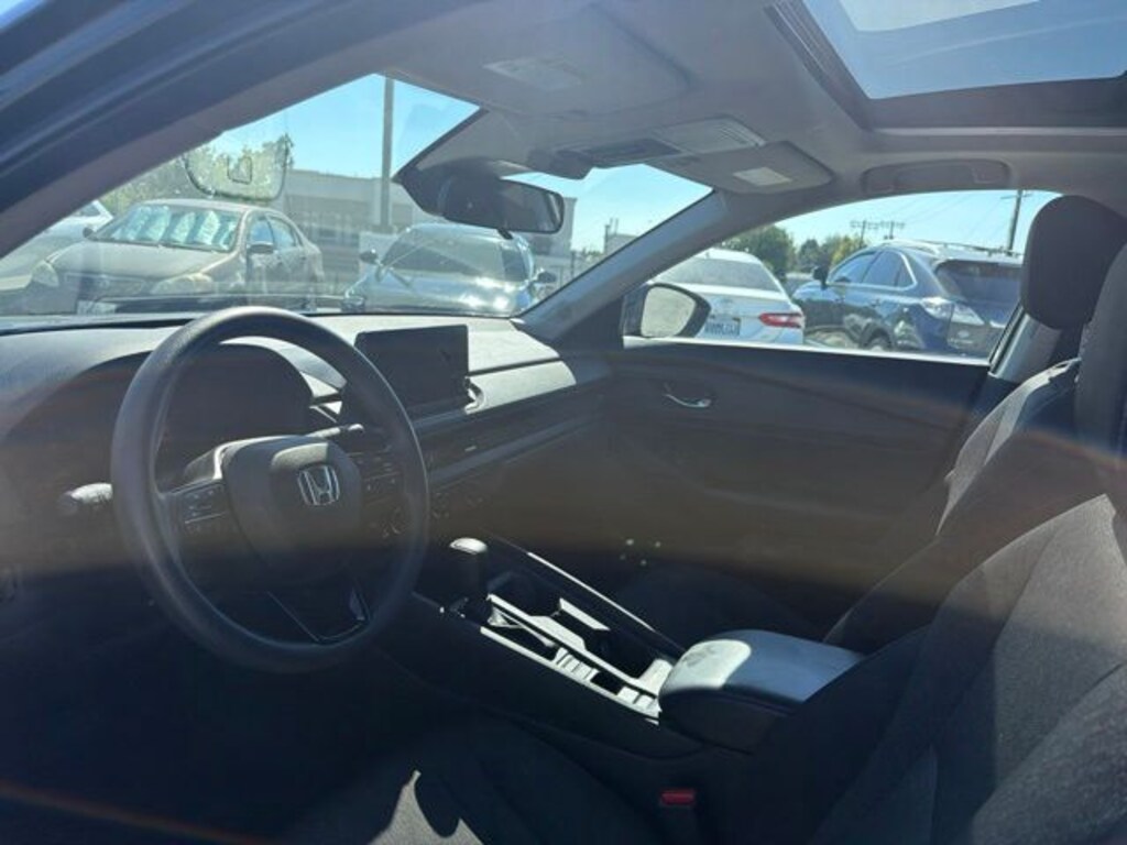 Used 2024 Honda Accord EX Sedan
