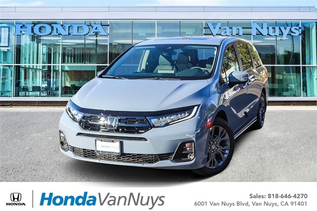 2026 Honda Odyssey Touring's photo