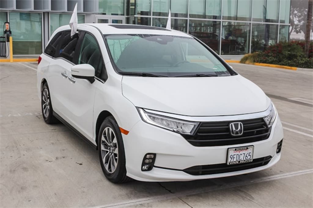 Certified 2023 Honda Odyssey EX-L Minivan/Van