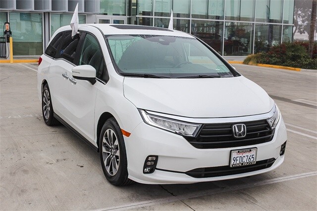 2023 Honda Odyssey EX-L photo 3