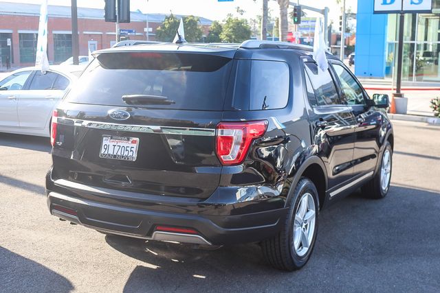 2019 Ford Explorer XLT photo 4