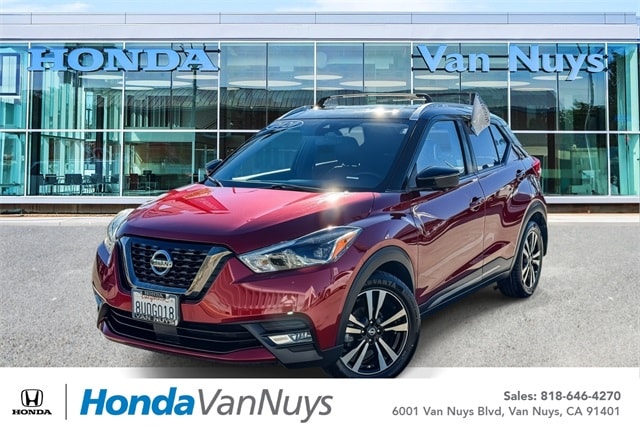 2020 Nissan Kicks SR