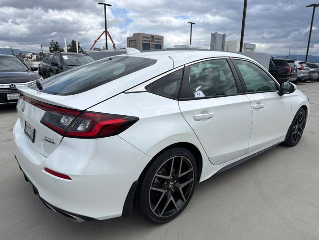 2023 Honda Civic Sport Touring photo 2