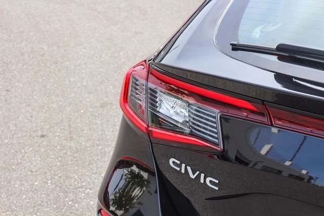 2024 Honda Civic Sport photo 3