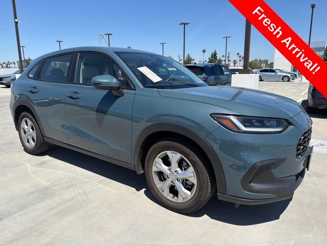 2025 Honda HR-V LX 2WD's photo