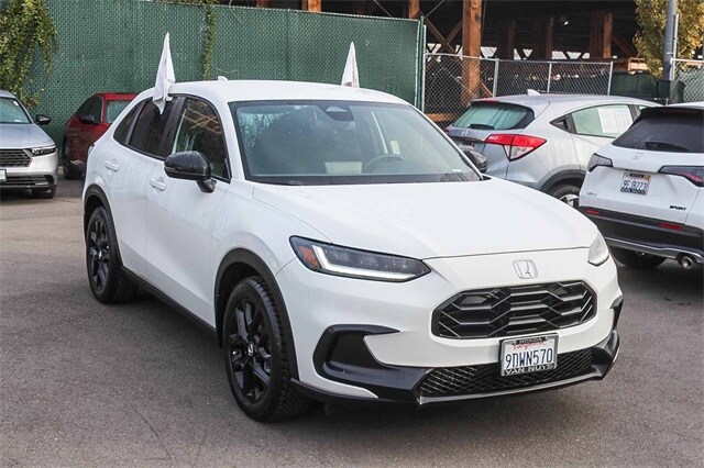 2023 Honda HR-V Sport photo 2