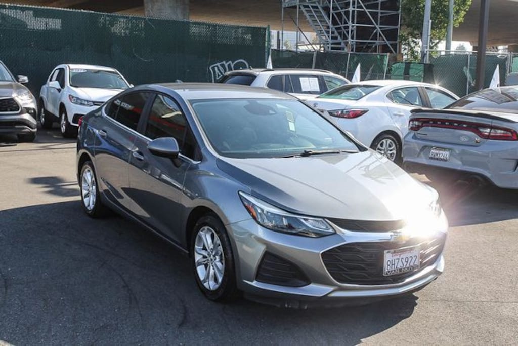 Used 2019 Chevrolet Cruze LT Sedan