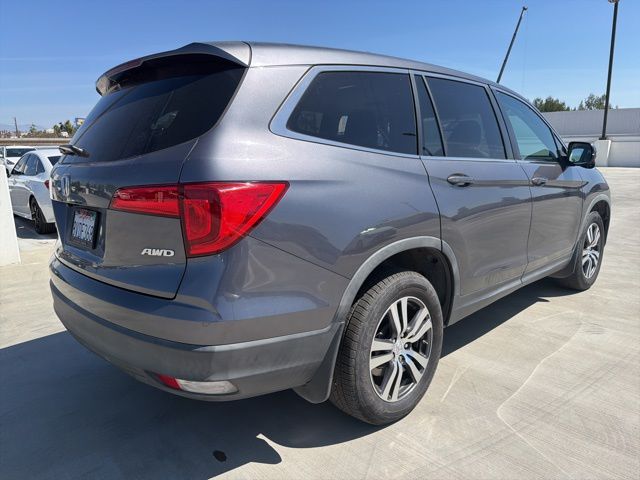 2017 Honda Pilot EX-L photo 2