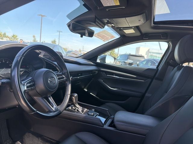 2023 Mazda Mazda3 2.5 S Preferred Package photo 4