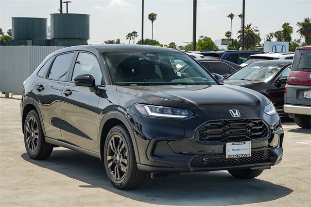 2026 Honda HR-V Sport photo 2