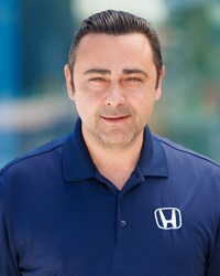 Staff member Greg Dashnakyan from 8ba624df8c28