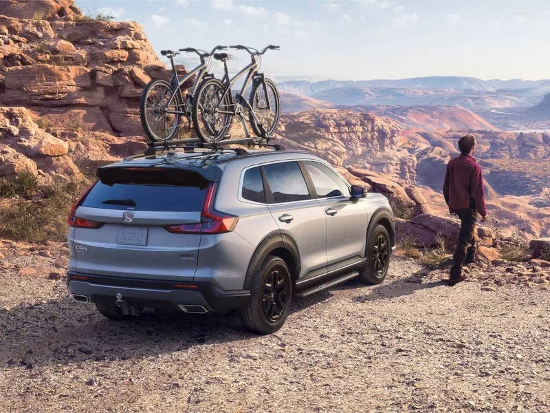 2025-honda-cr-v-outdoors.png