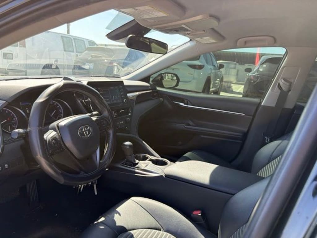 Used 2021 Toyota Camry SE Sedan