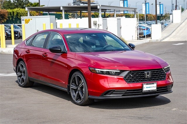 2025 Honda Accord Hybrid Sport photo 3