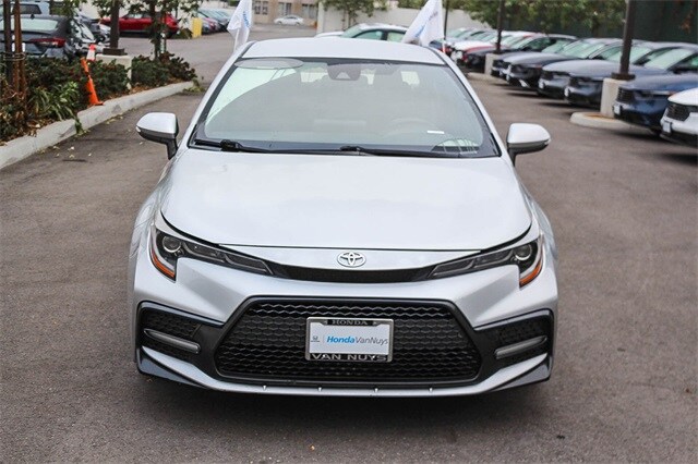 2022 Toyota Corolla SE photo 2