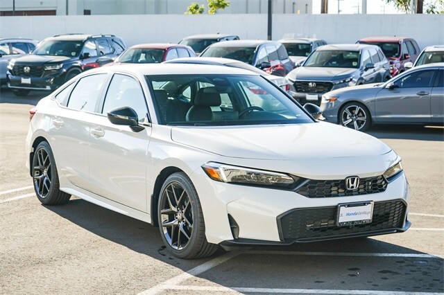 2026 Honda Civic Sport photo 3