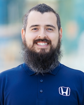 Staff member Gonzalo Arango from e3c29bc45c14