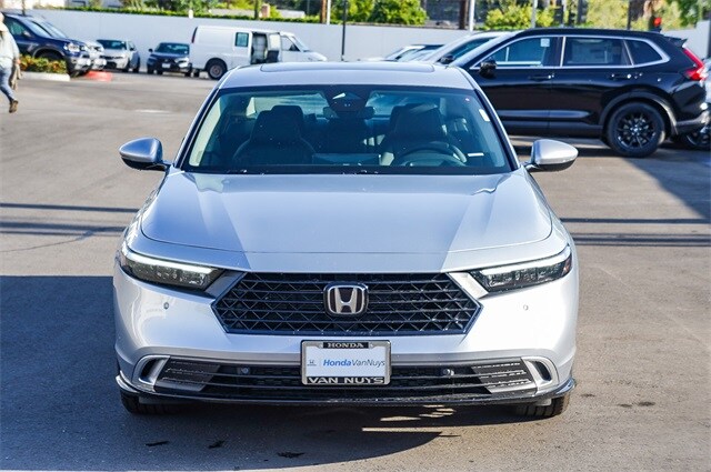 2025 Honda Accord Hybrid Touring photo 2