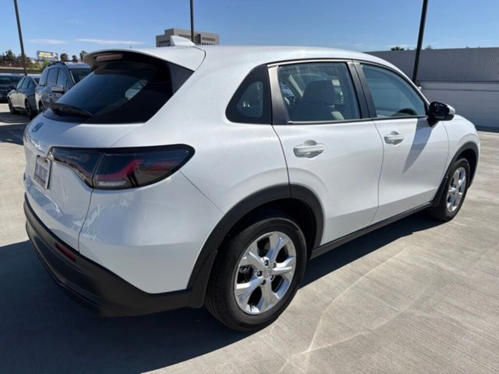 Used 2024 Honda HR-V LX SUV