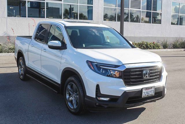 2023 Honda Ridgeline RTL photo 2