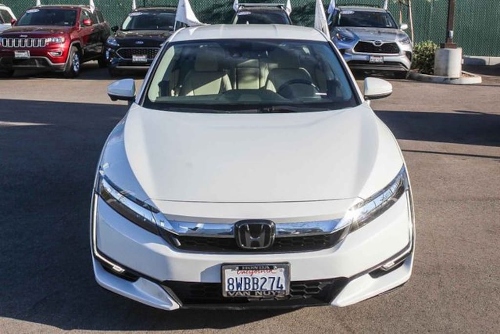 Certified 2018 Honda Clarity Plug-In Hybrid Touring Sedan