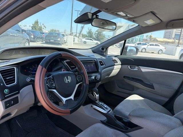 2015 Honda Civic Hybrid photo 3