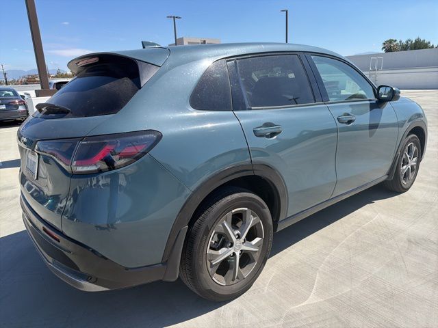 2024 Honda HR-V EX-L photo 2