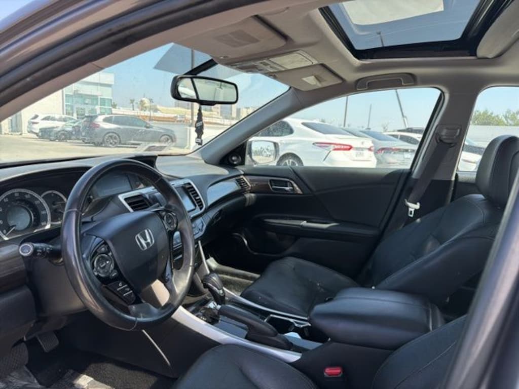 Used 2017 Honda Accord EX-L Sedan