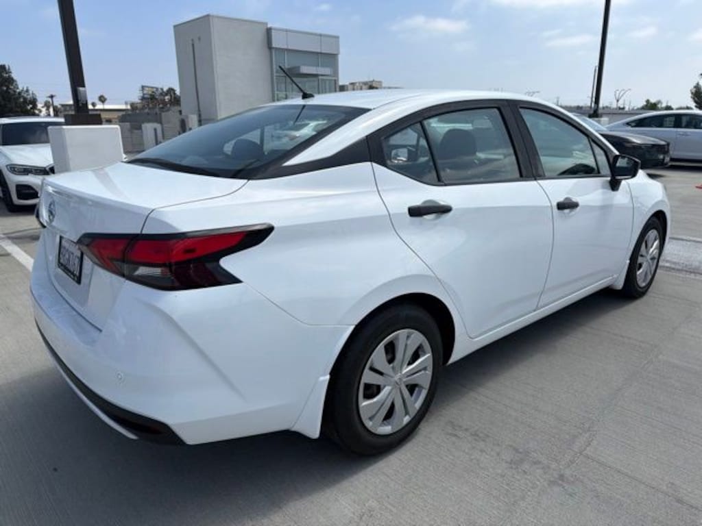 Used 2020 Nissan Versa 1.6 S Sedan