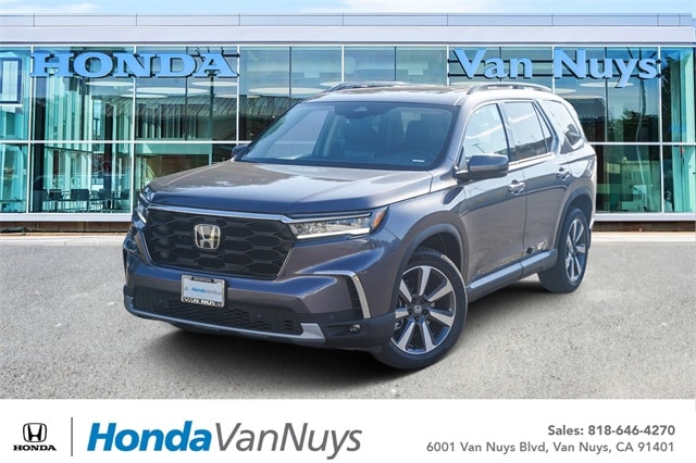 2025 Honda Pilot Touring's photo
