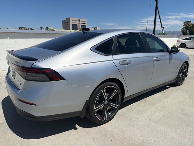 2025 Honda Accord Hybrid Sport photo 2