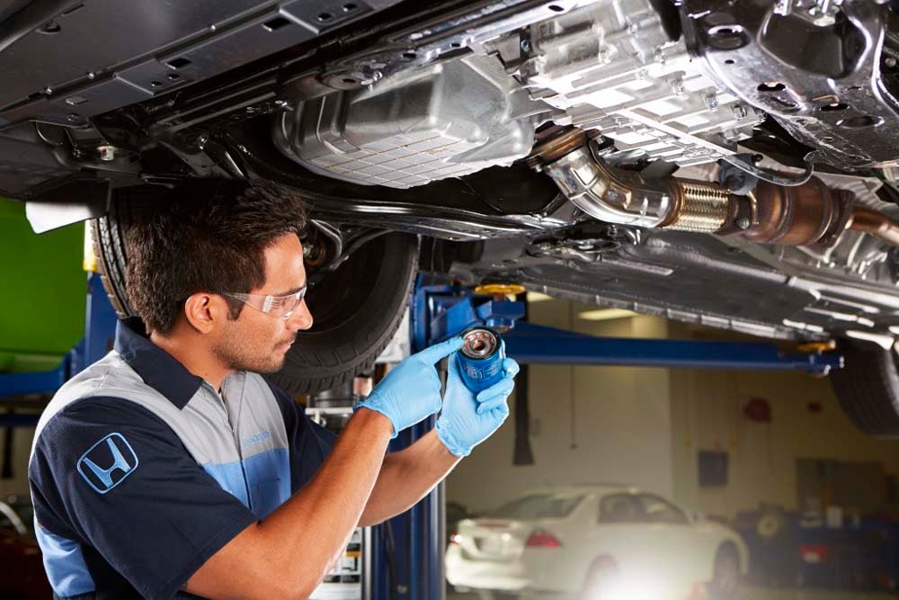 Honda_Service_Under_Car_4.jpg